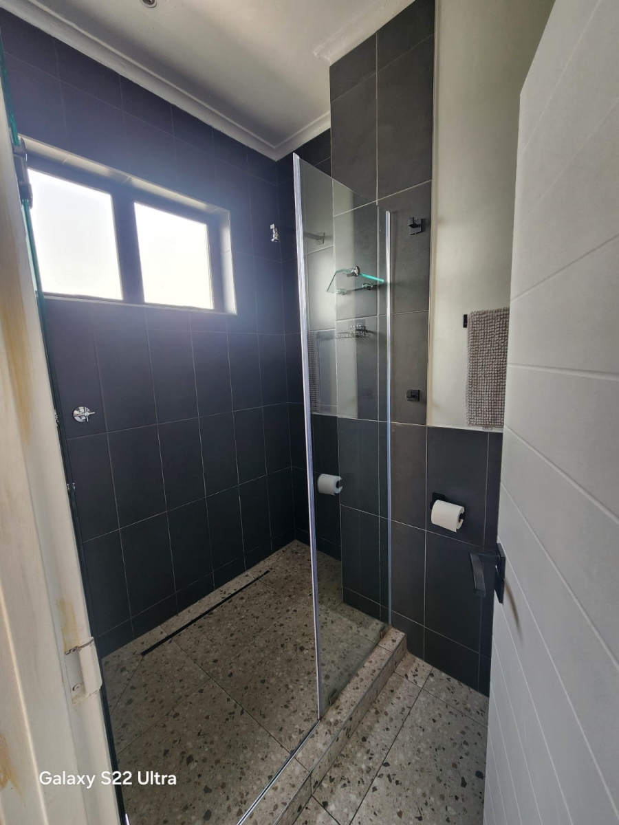 To Let 2 Bedroom Property for Rent in Lagoon Beach Western Cape